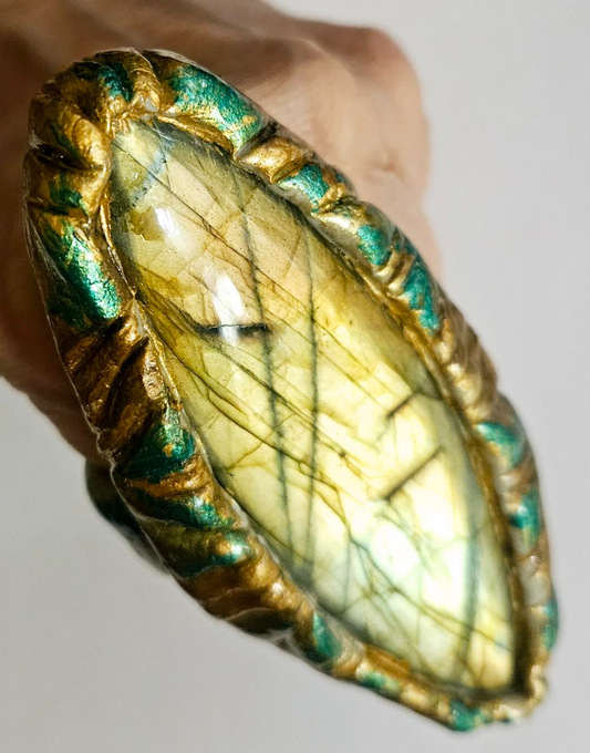 Flashy Golden Labradorite Sculpted Eliptical Shaped Statement Ring