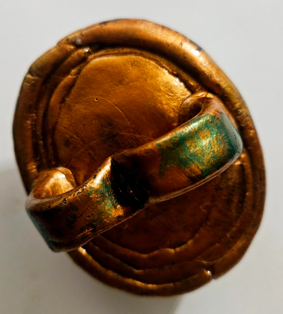 Etched Emerald Dome Sculpted Two Finger Statement Ring Green Gems