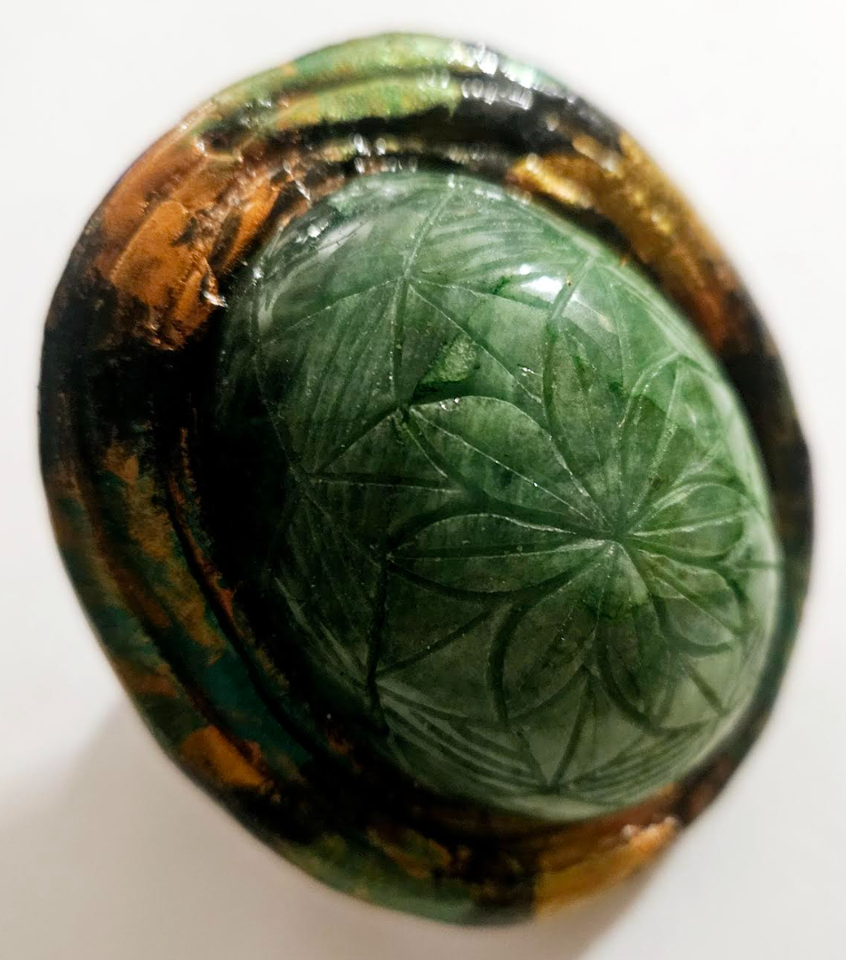 Etched Emerald Dome Sculpted Two Finger Statement Ring Green Gems