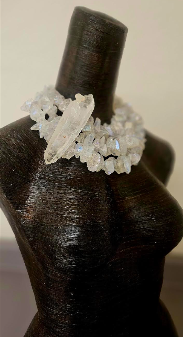 Raw Rough Aura Quartz Stone Luxury Necklace - Sexy Elegance