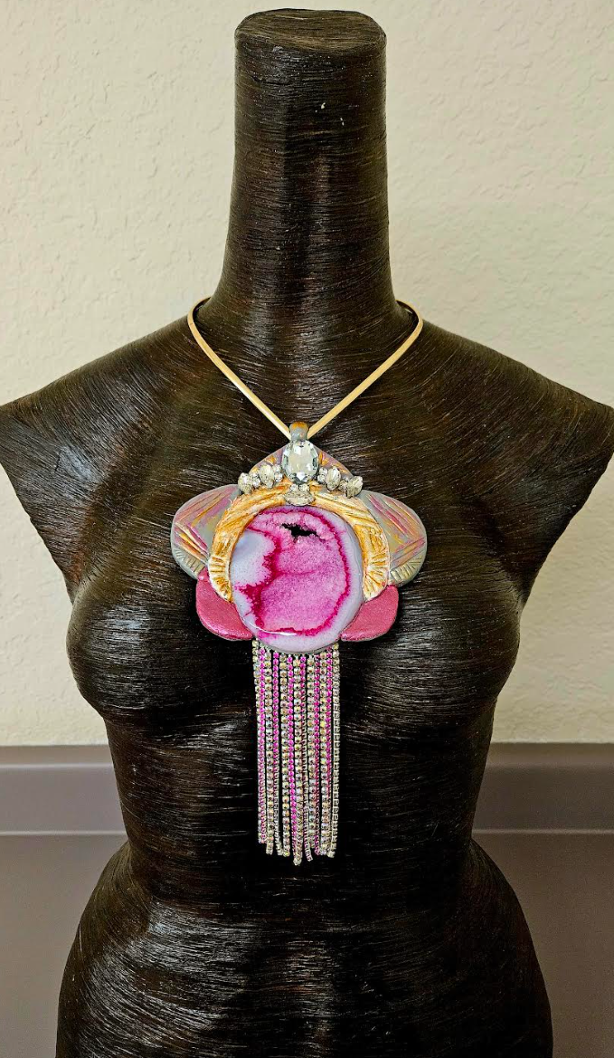 Pink Agate & Rhinestone Gemstone Pendant With Gold Torc - Flappers