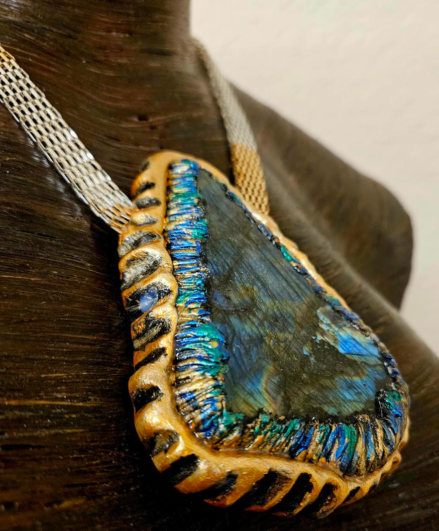 Hand-Sculpted Flashy Labradorite Unisex Pendant - Casual or Dress