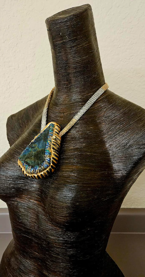 Hand-Sculpted Flashy Labradorite Unisex Pendant - Casual or Dress