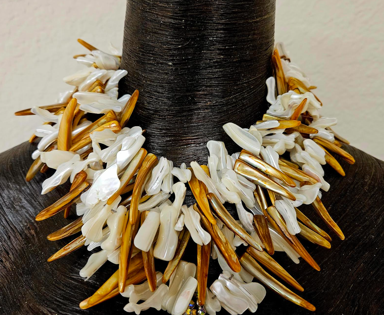 Turbo Shell & Frangia Necklace - Bespoke Sexy Jewelry for Celebrities