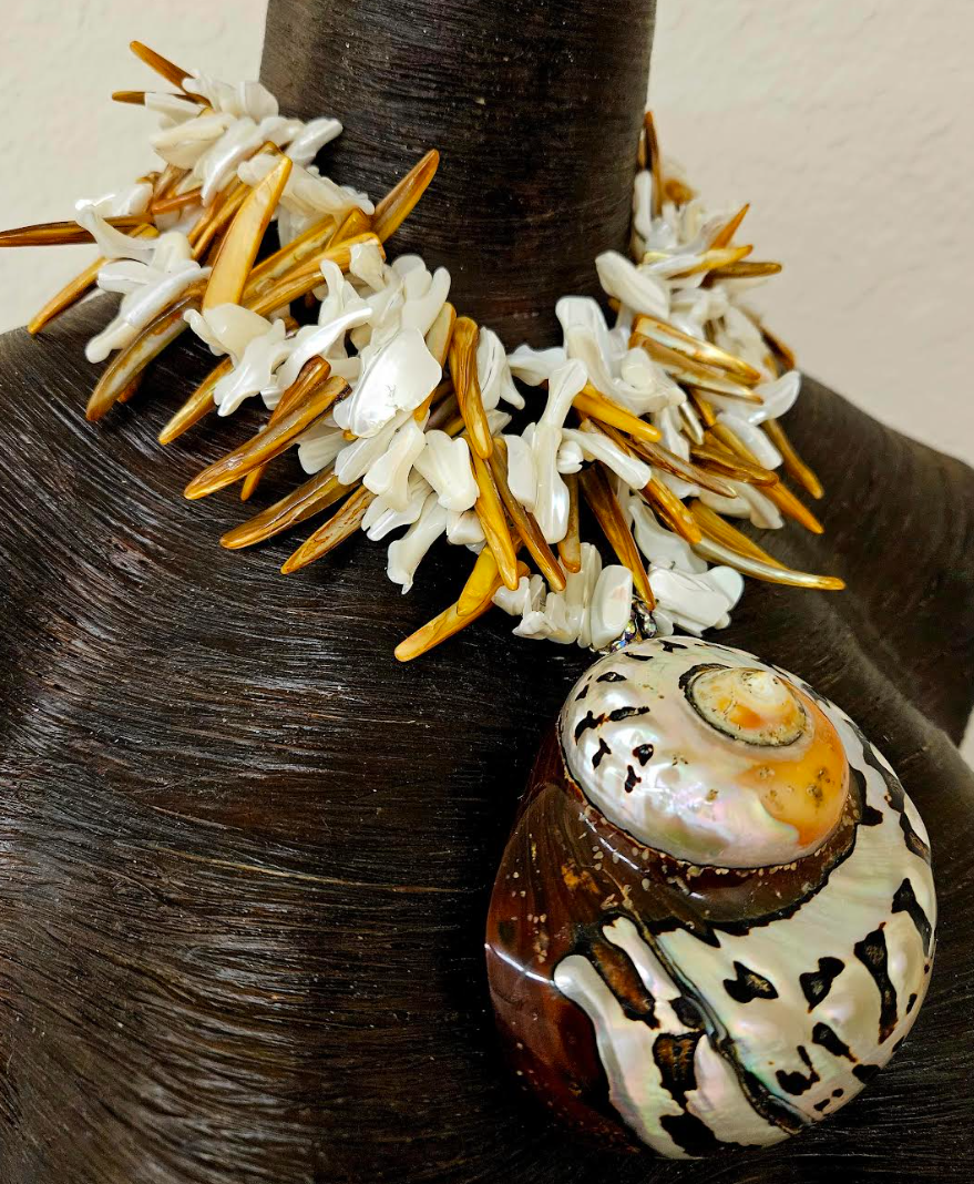 Turbo Shell & Frangia Necklace - Bespoke Sexy Jewelry for Celebrities