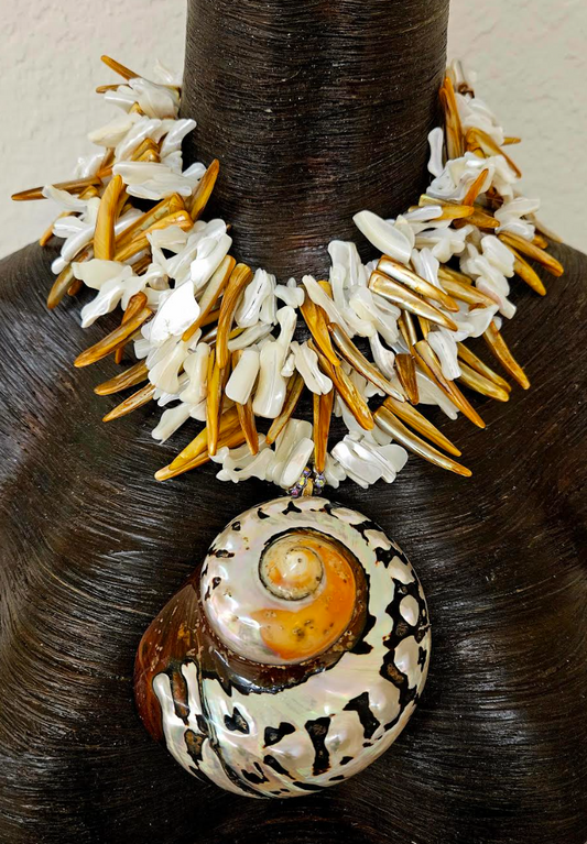 Turbo Shell & Frangia Necklace - Bespoke Sexy Jewelry for Celebrities