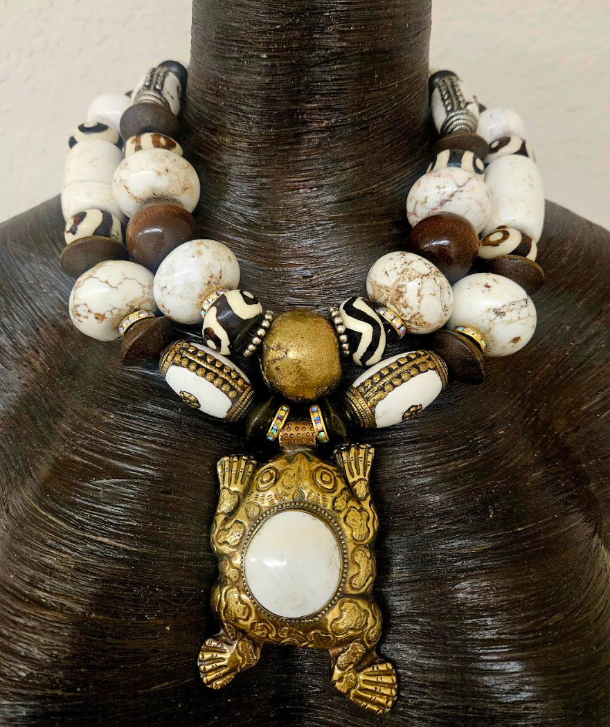 White Magnesite Conch Brass & Wood Beaded Tribal Necklace & Frog Pendant