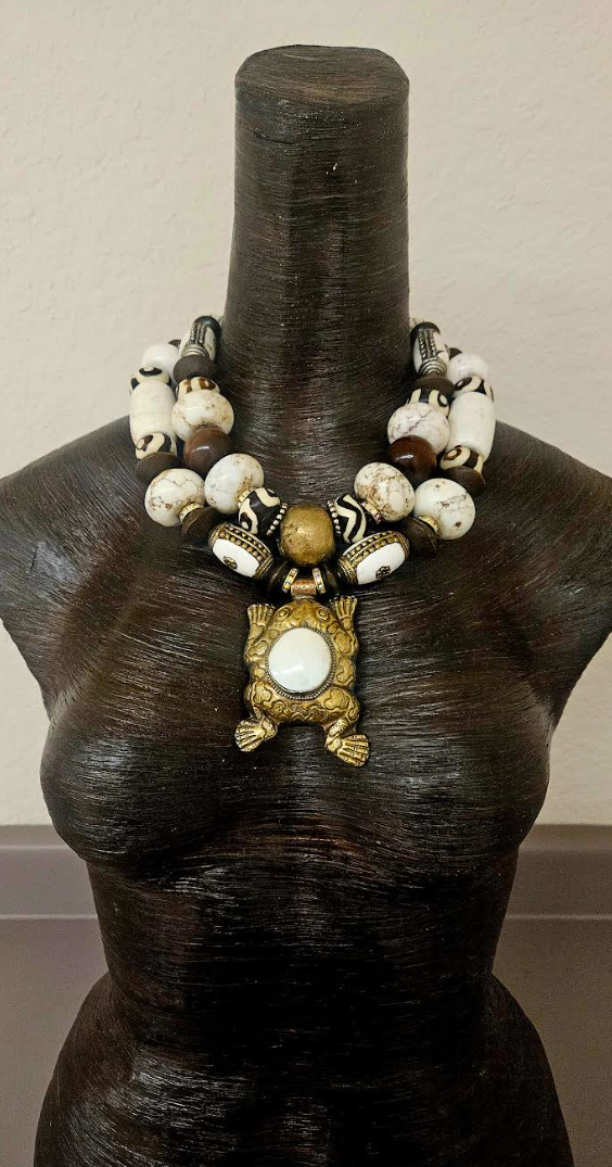 White Magnesite Conch Brass & Wood Beaded Tribal Necklace & Frog Pendant