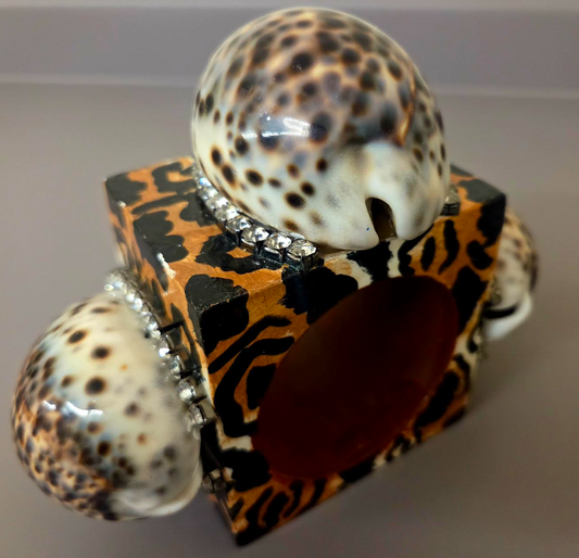 Cowrie Shell Leopard Wood Cuff - Iris Apfel Inspired