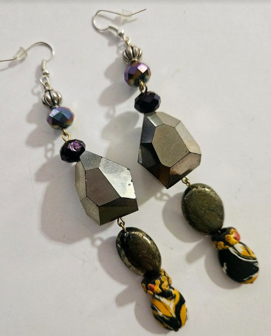 Mixed Media Glass Gemstone & Crystal Shoulder Dusters Pewter Colo