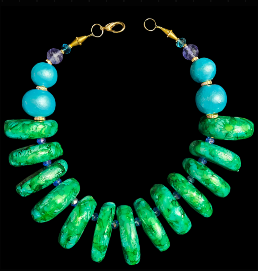 Hand Sculpted Emerald Green Metallic Beaded Light Statement Luxury Nec