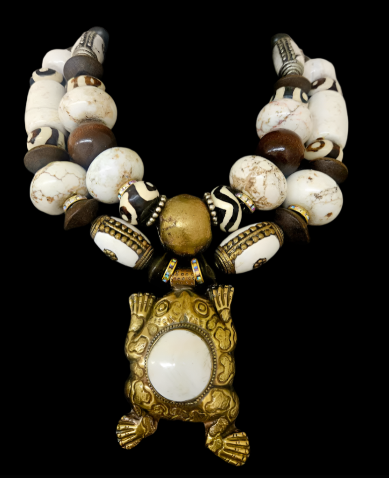 White Magnesite Conch Brass & Wood Beaded Tribal Necklace & Frog Pendant