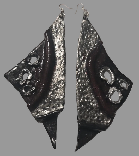 Sculpted Avant Garde Gothic Wing Shoulder Dusters - Edgy Streetwear