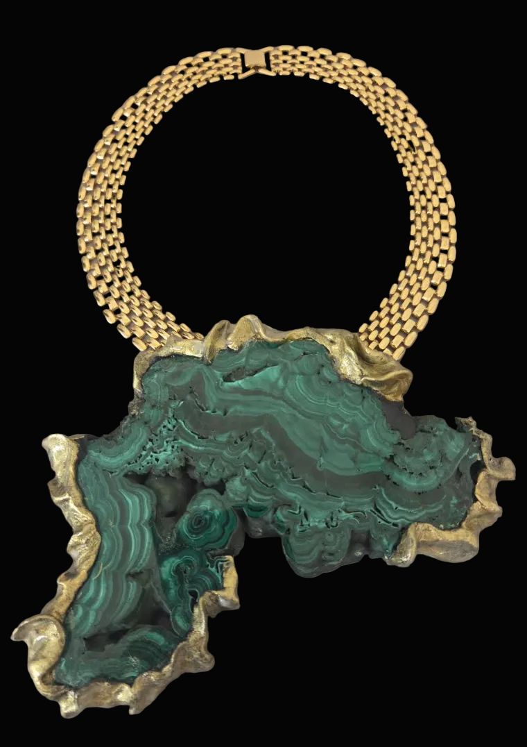Polished Malachite Sculpted Faux Gold Statement Pendant - Bold Chain