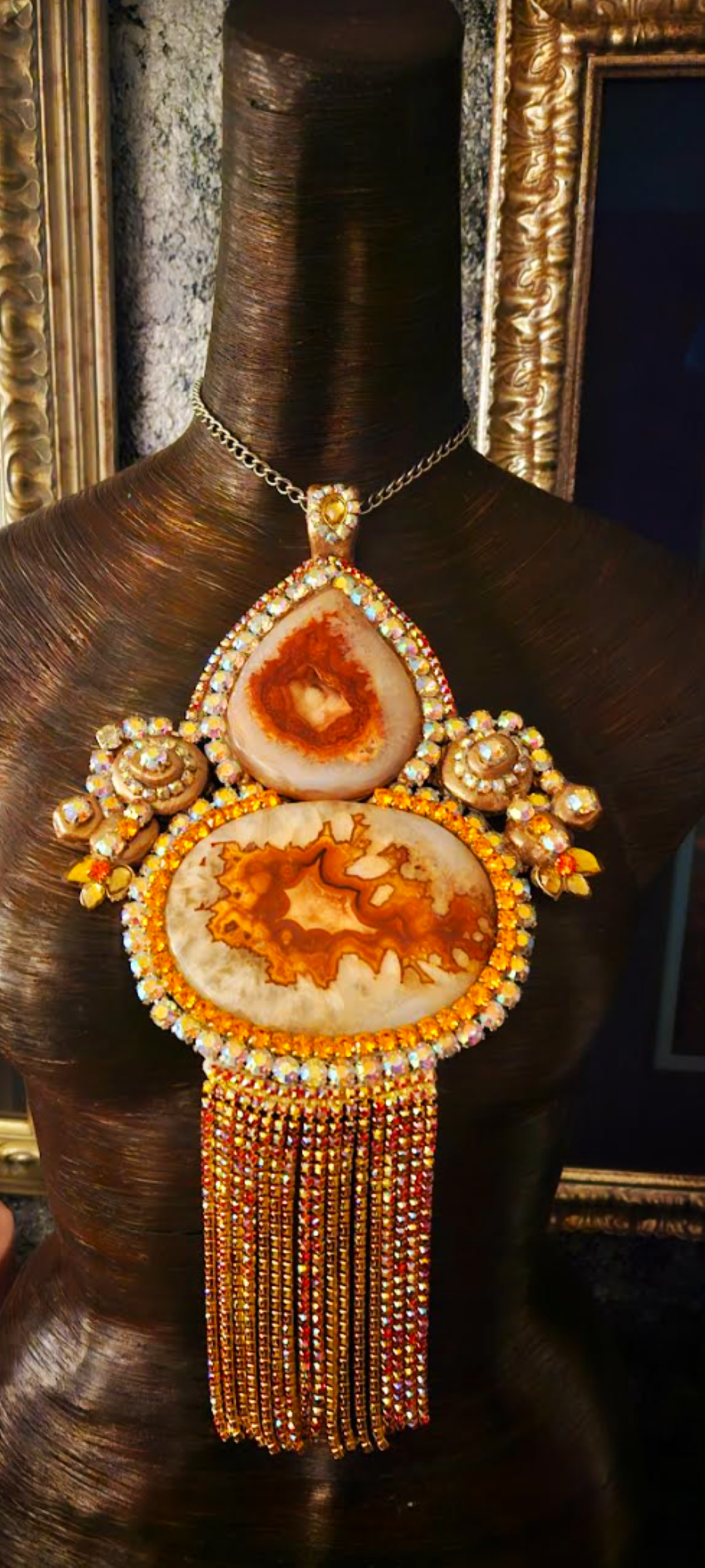 Sculpted Art Deco Agate & Rhinestone Sautoir - Flapper Style Showpiece