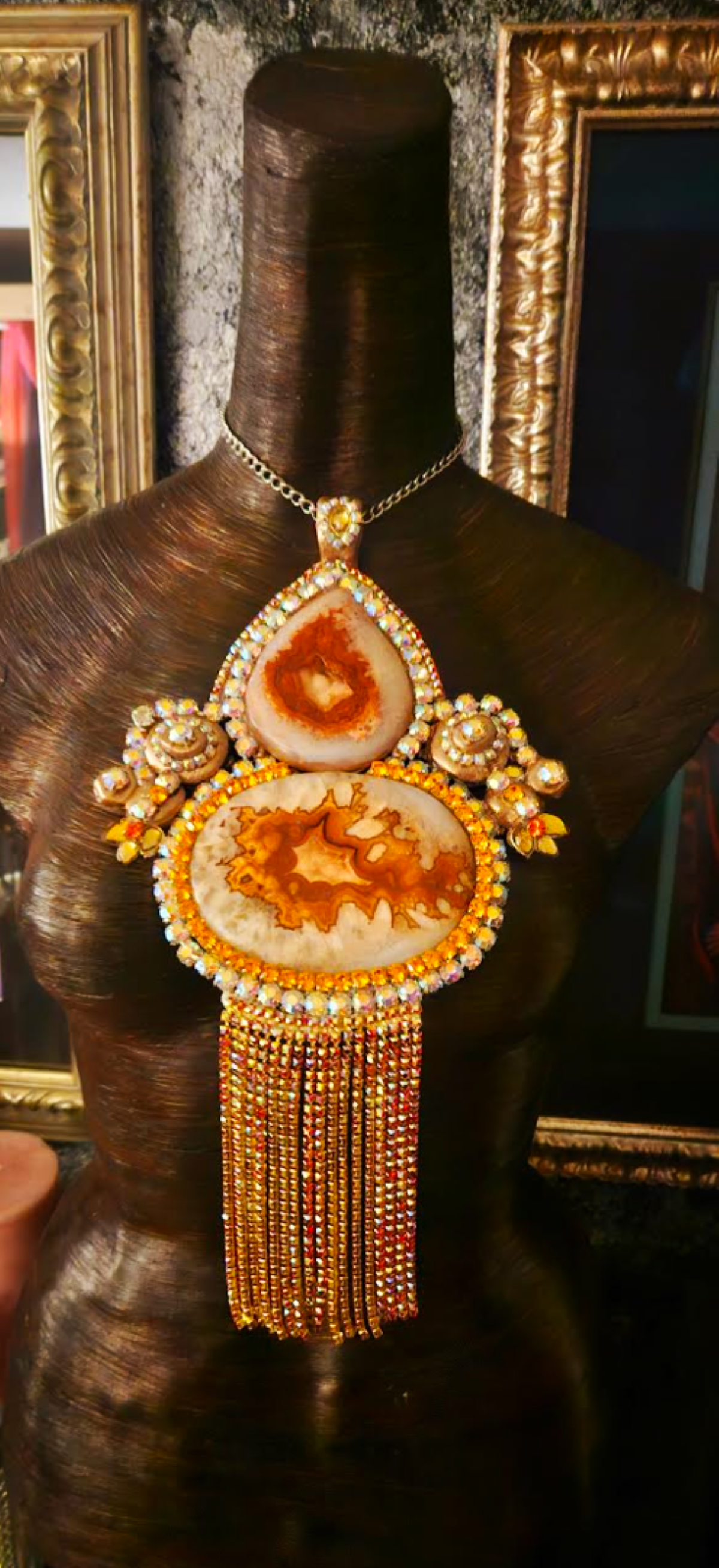 Sculpted Art Deco Agate & Rhinestone Sautoir - Flapper Style Showpiece
