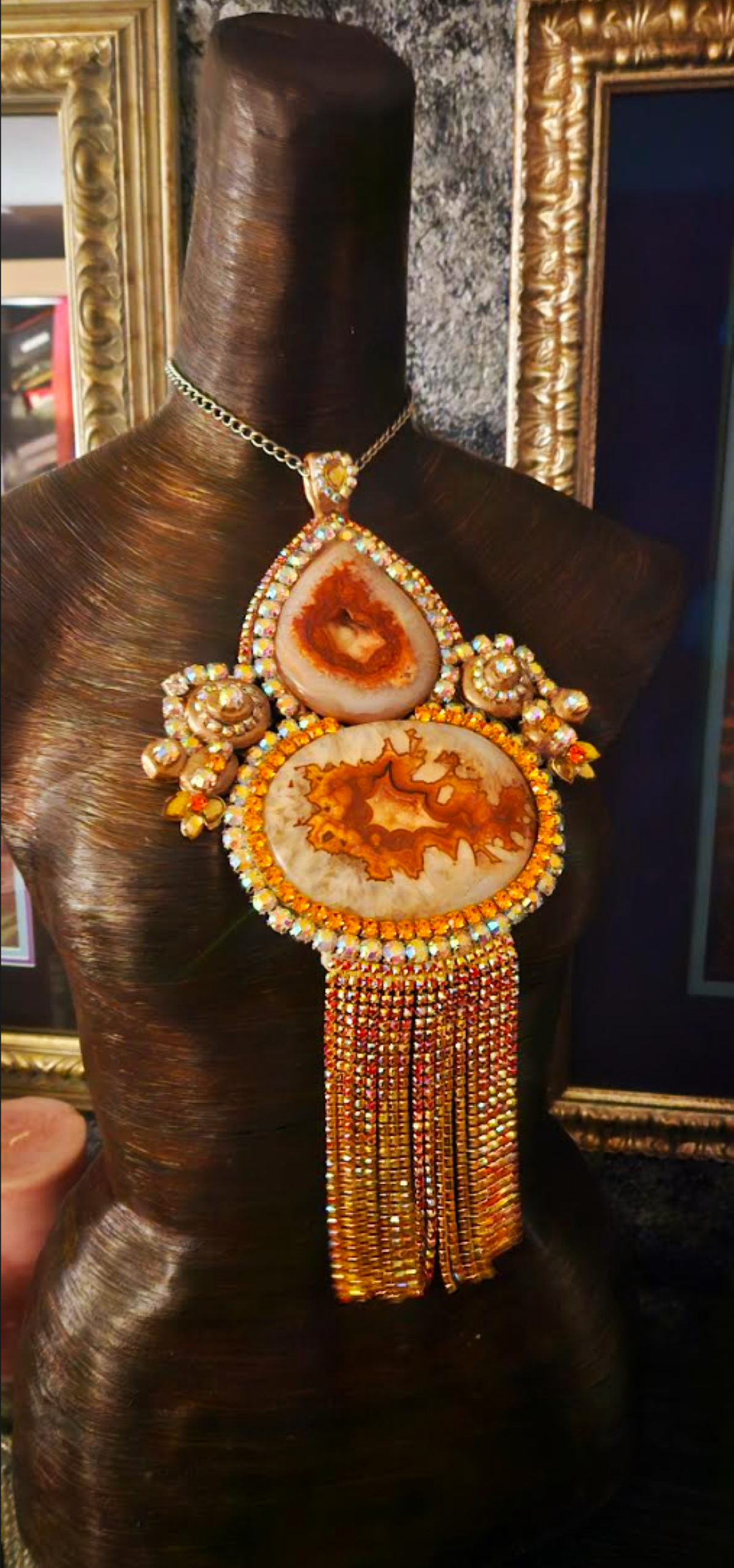 Sculpted Art Deco Agate & Rhinestone Sautoir - Flapper Style Showpiece