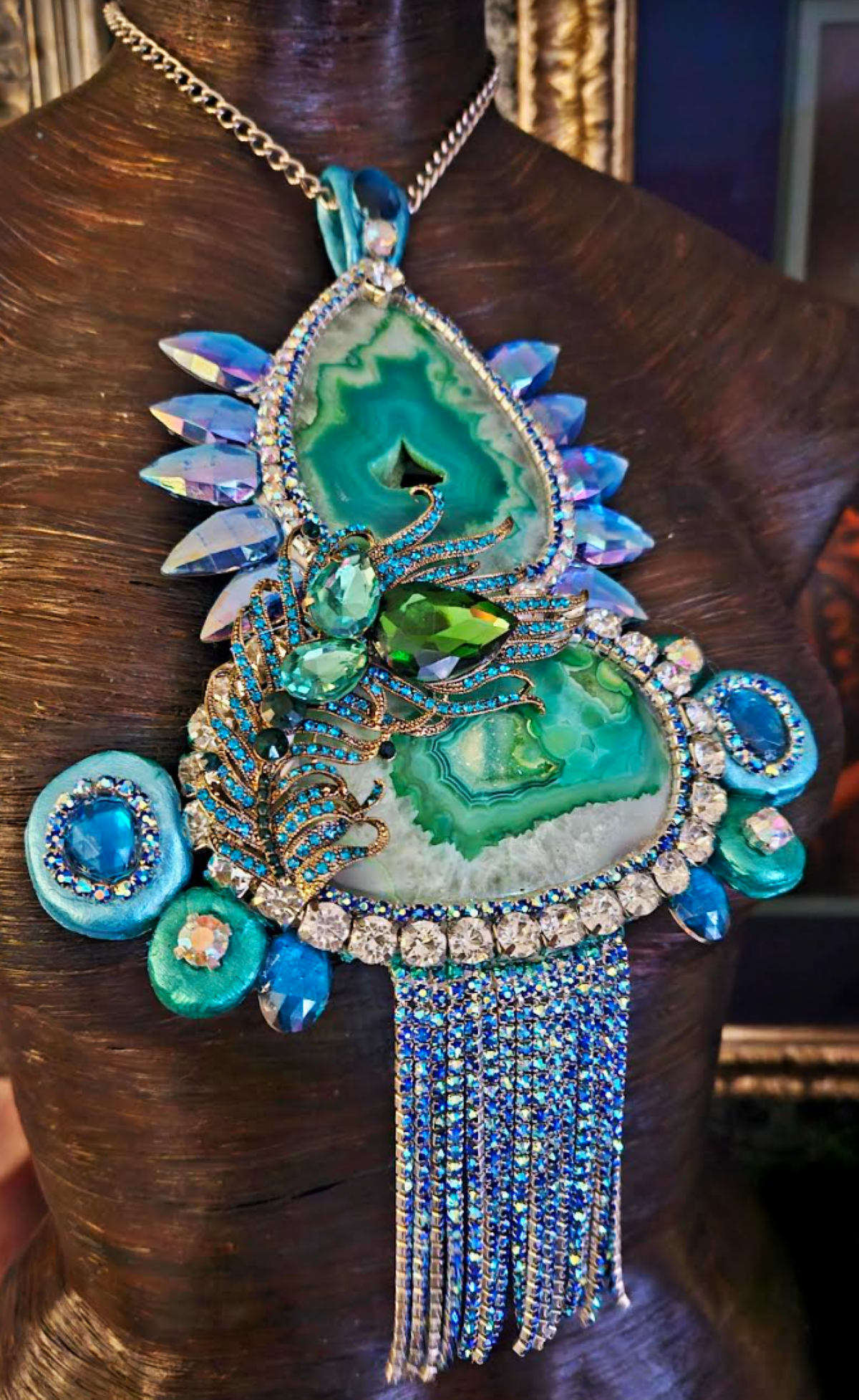Art Deco Sculpted Crystal & Rhinestone Agate Pendant - Super Sexy Bling