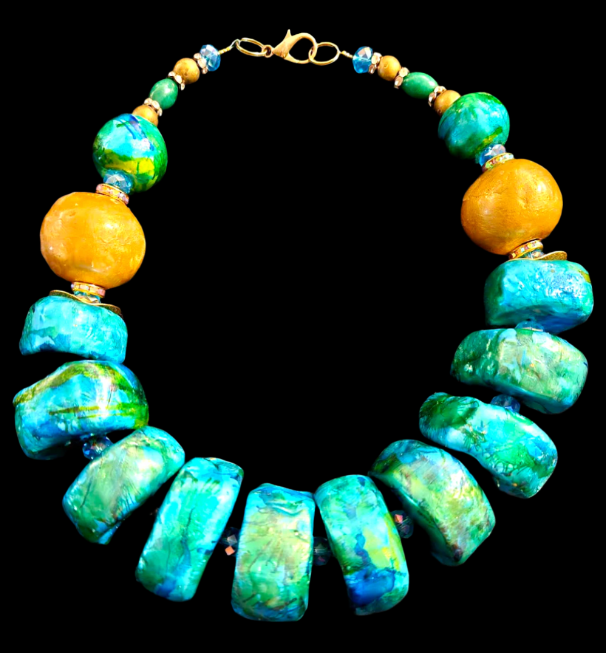 Hand Sculpted Lightweight Beaded Emerald Green Metallic Necklace