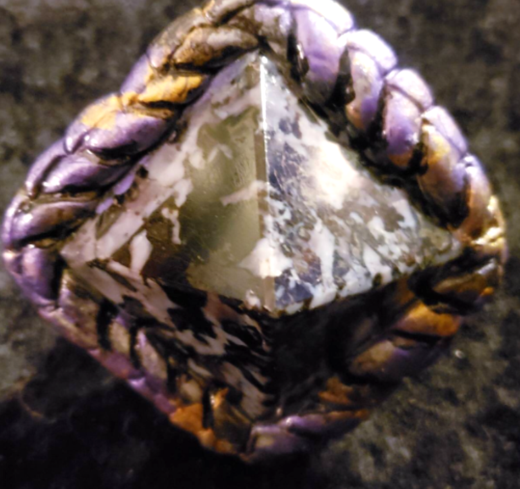 Statement Ring Hand Sculpted Pyramid Style Indigo Gabbro Stone Finger Candy Two Bands Gray Purple Black Gold Accessory Runway Catwalk Unisex