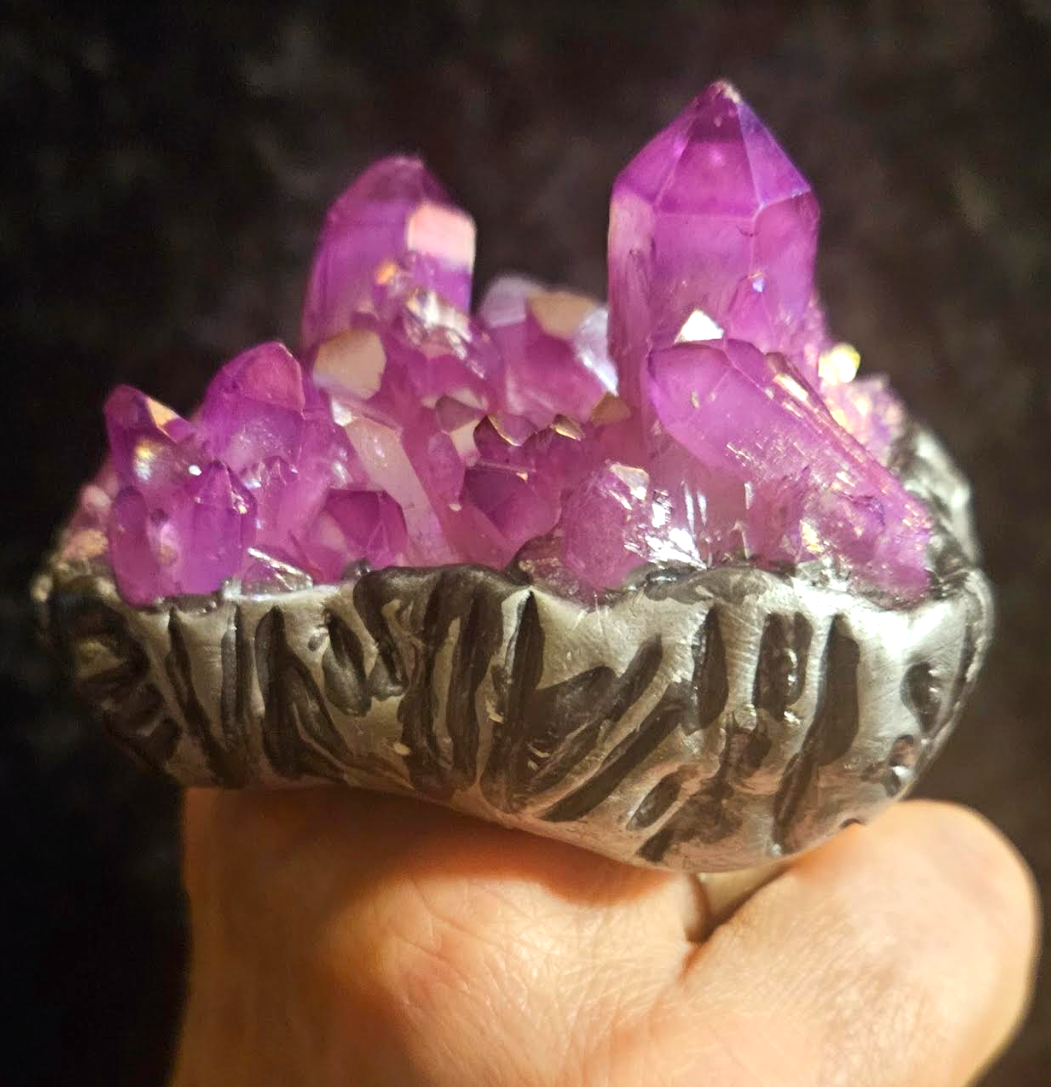 Lavender Fuchsia Aura Rough Quartz Two Finger Sculpted Statement Ring Women, Statement Ring Oversized Gemstone