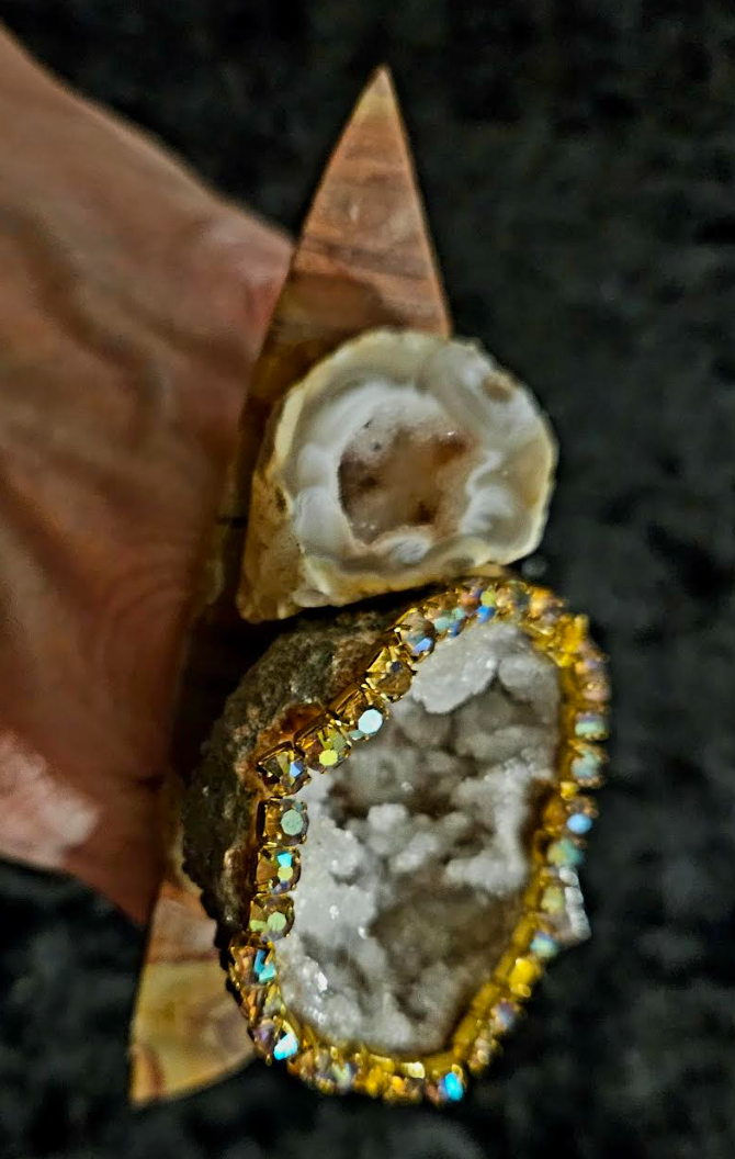 Earth Tone Jasper Slab & Geode Adjustable Finger Candy, Wearable Art Finger Candy, Rustic Art Deco Cocktail Ring