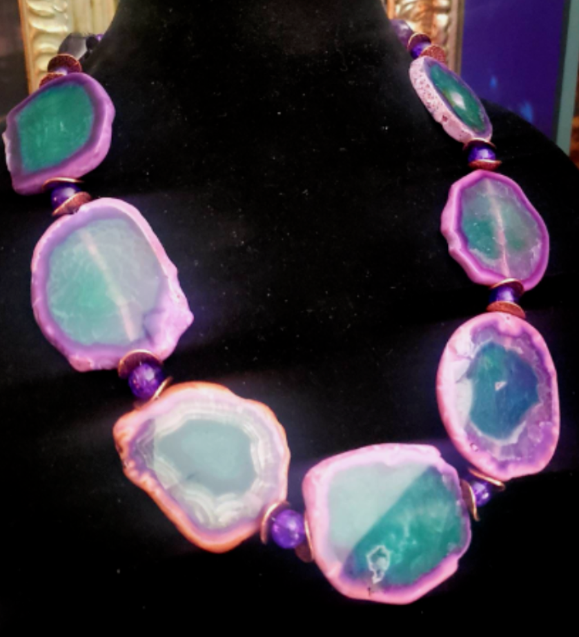 Purple & Green Polished Agate Slice Statement Necklace, Professional Business Neck Candy Attire