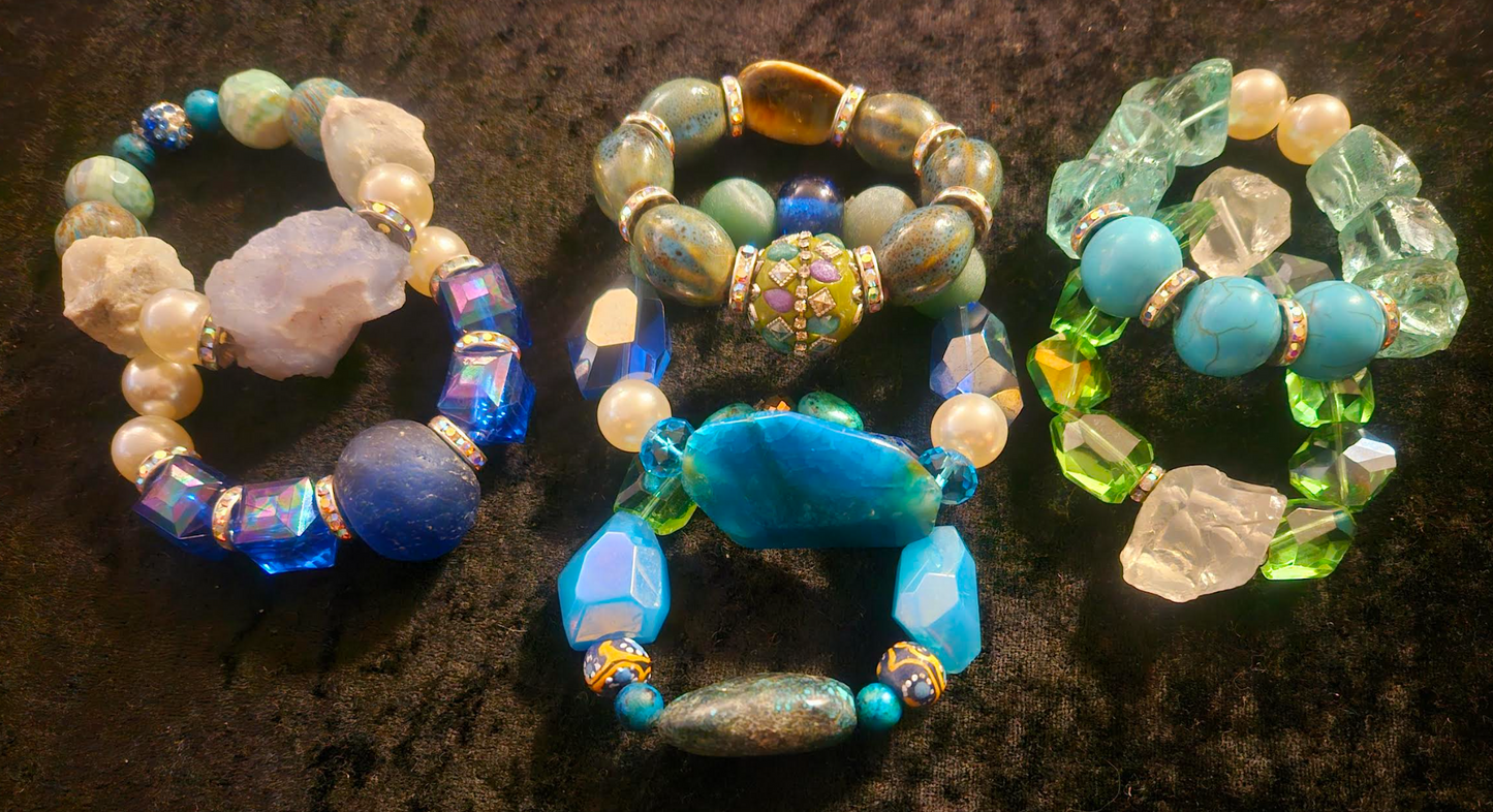 Blue and Green Beaded Stretch Bracelet Set - Bold Chunky Dramatic Stackable Bracelets - Kat Kouture Jewelry