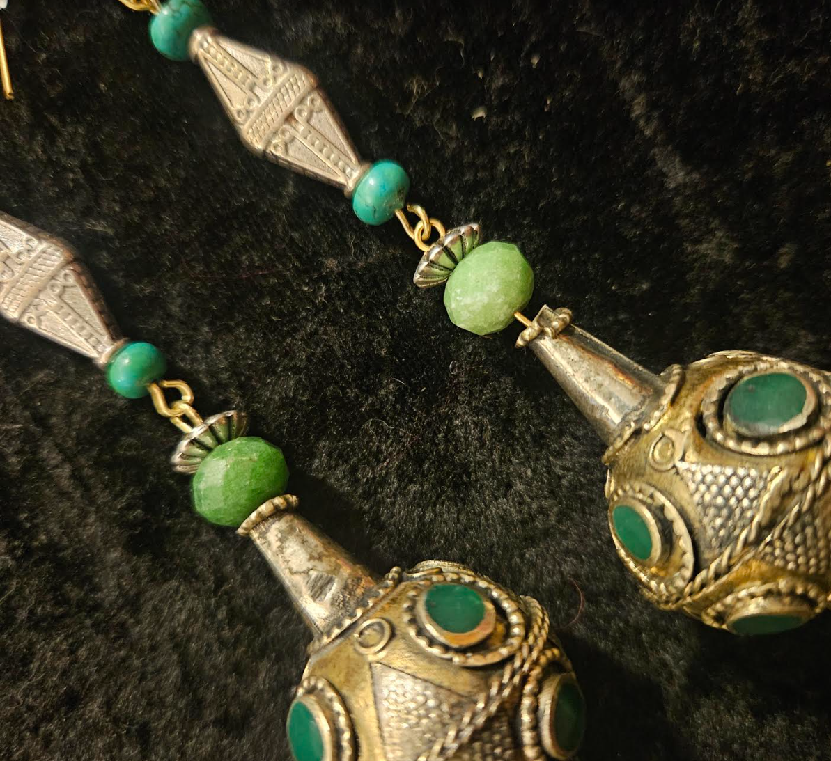 Afghani Pakistani Tribal Beaded Pierced Earrings - Silver and Green Shoulder Dusters - Kat Kouture Jewelry