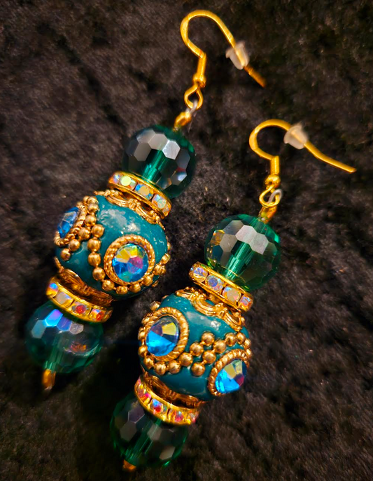 Emerald Green Polynesian & Crystal Beaded Dangle Earrings - Ear Candy for Redheads - Bold Chunky and Dramatic Pierced Earrings - Kat Kouture Jewelry