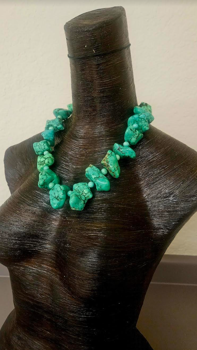 Green Blue Magnesite Southwestern Style Necklace - Oversized Cowgirl Cowboy Faux Turquoise Neck Candy - Iris Apfel Homage -  Kat Kouture Jewelry