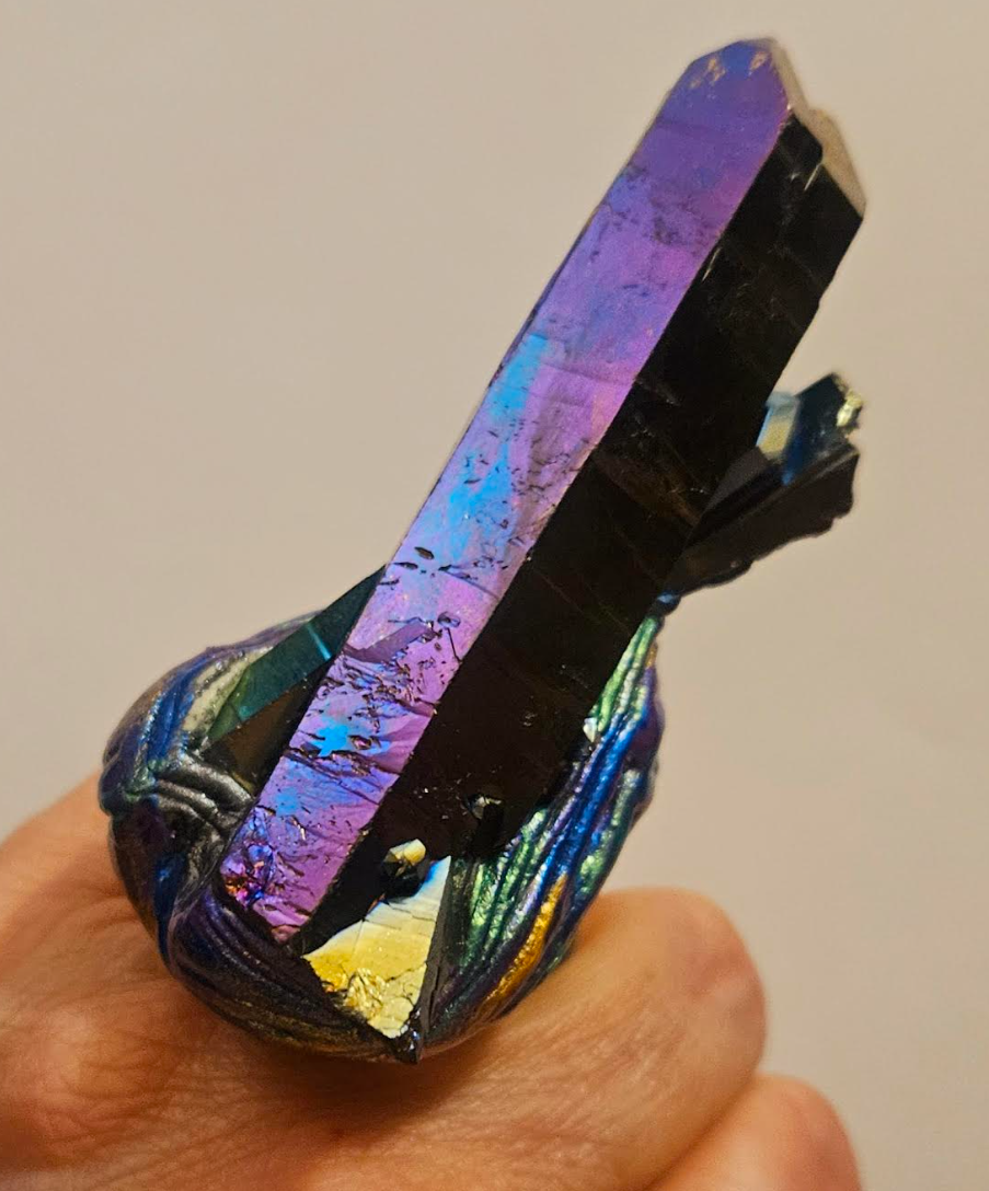 Rough Titanium Quartz Sculpted Statement Ring - Jewel Tone Avant Garde Gemstone Artisan Finger Candy - Flashy Hand Ring - Kat Kouture Jewelry