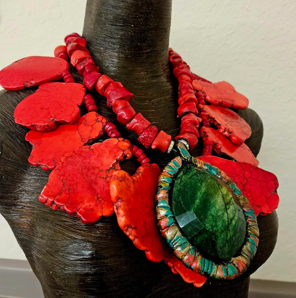 Red Sea Sediment Slab Bib & Emerald Pendant Oversized Necklace Set
