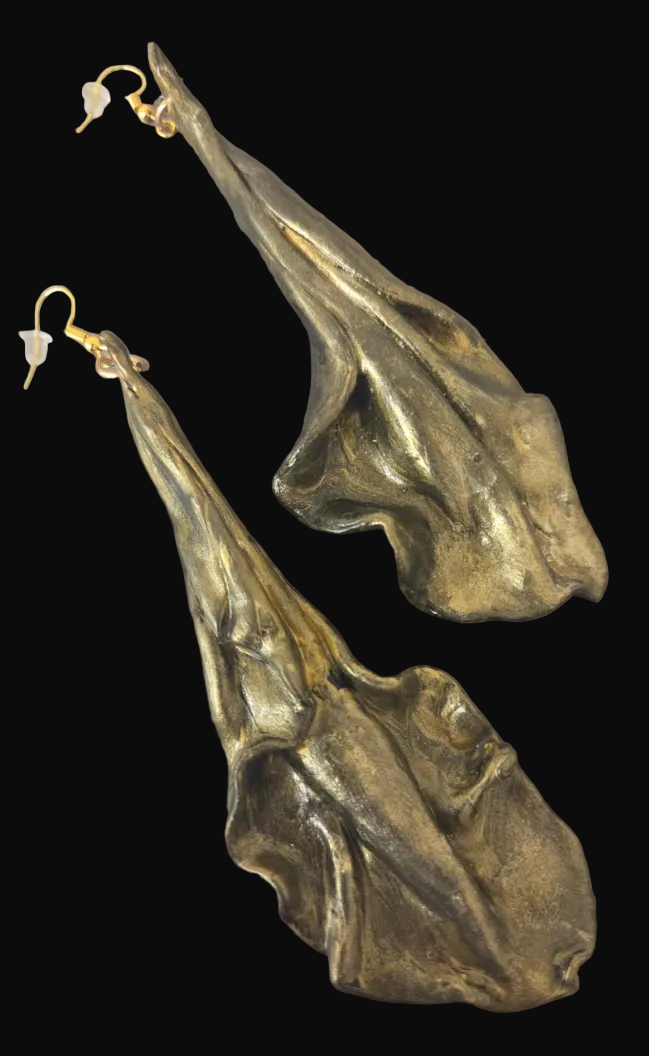 Art Nouveau Sculpted Calla Lily Shoulder Duster Pierced Earrings - Luxe