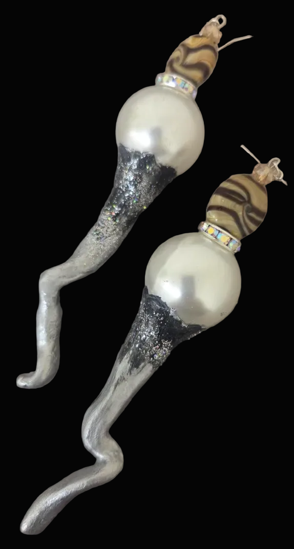Sculpted Faux Pearl Avant Garde Pierced Earrings - Haute Couture