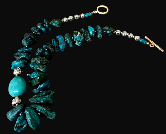 Turquoise Nugget Navajo Style Unisex Necklace - Western Cowgirl Design