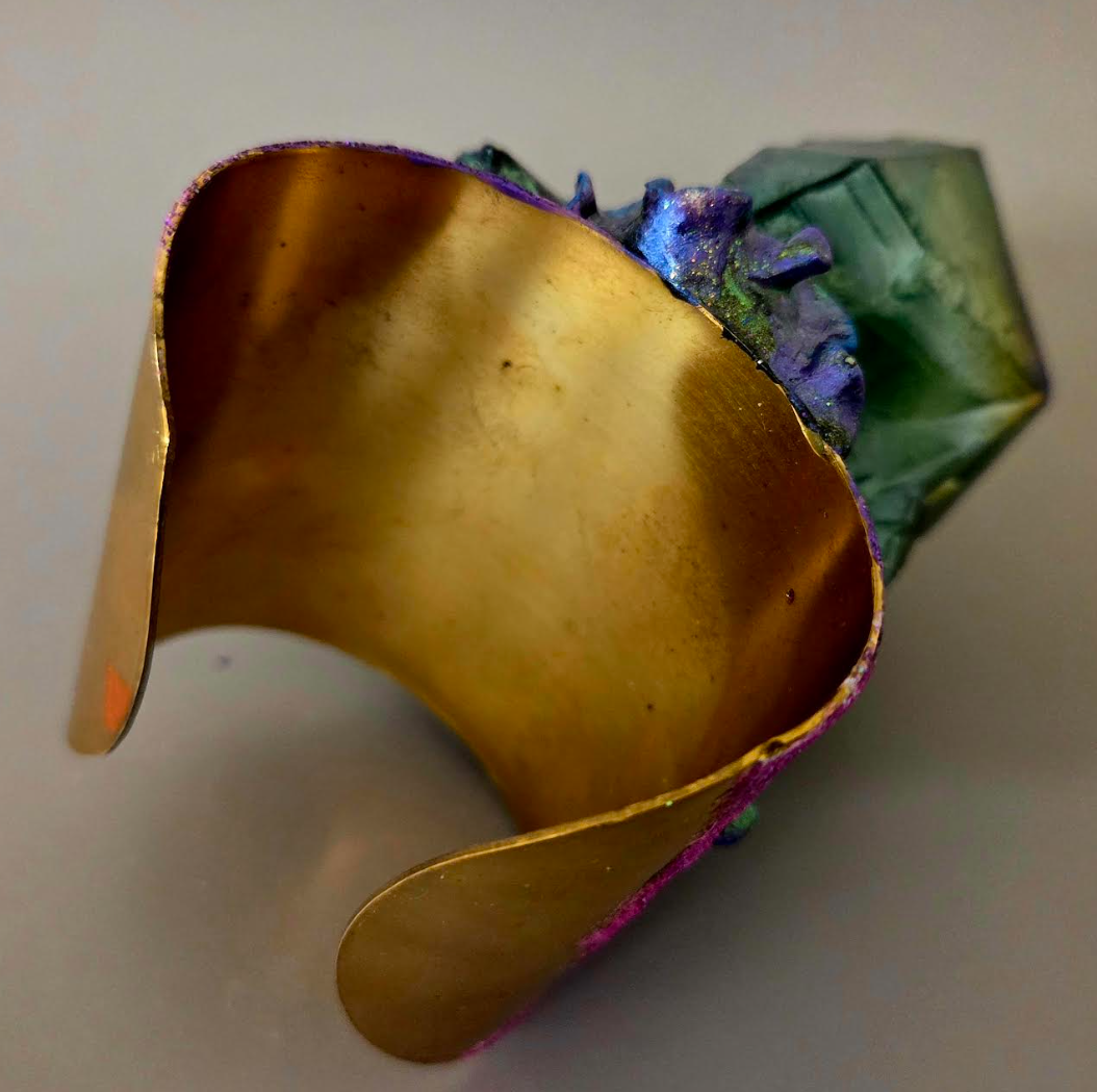 Emerald Green Aura Quartz Cuff - Red Carpet Statement