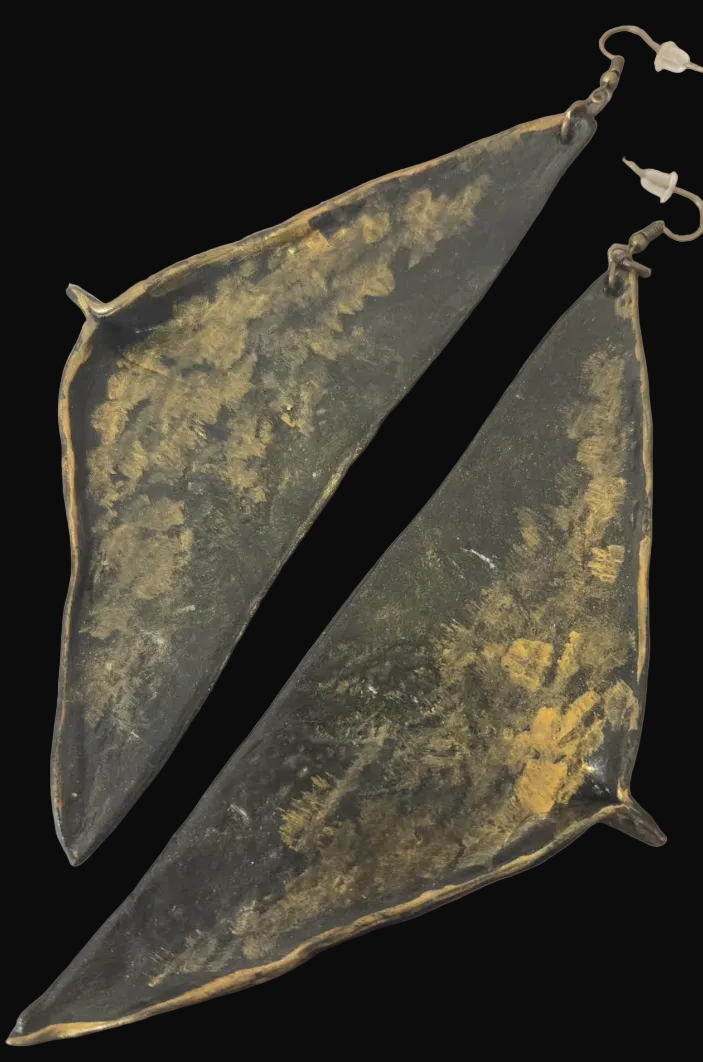 Blackened Gild Triangular Wing Shoulder Dusters - Avant Garde