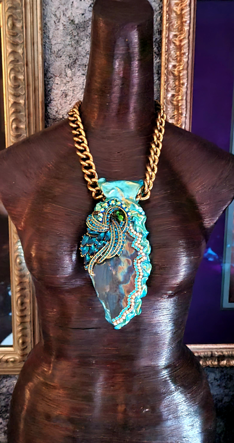 Sculpted Labradorite Pendant with Ornate Rhinestone Jewel - Bold Chain