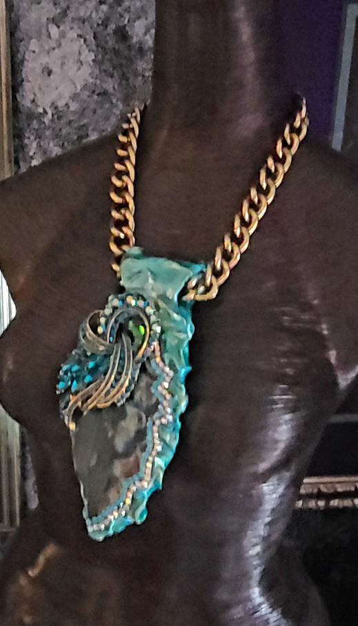 Sculpted Labradorite Pendant with Ornate Rhinestone Jewel - Bold Chain