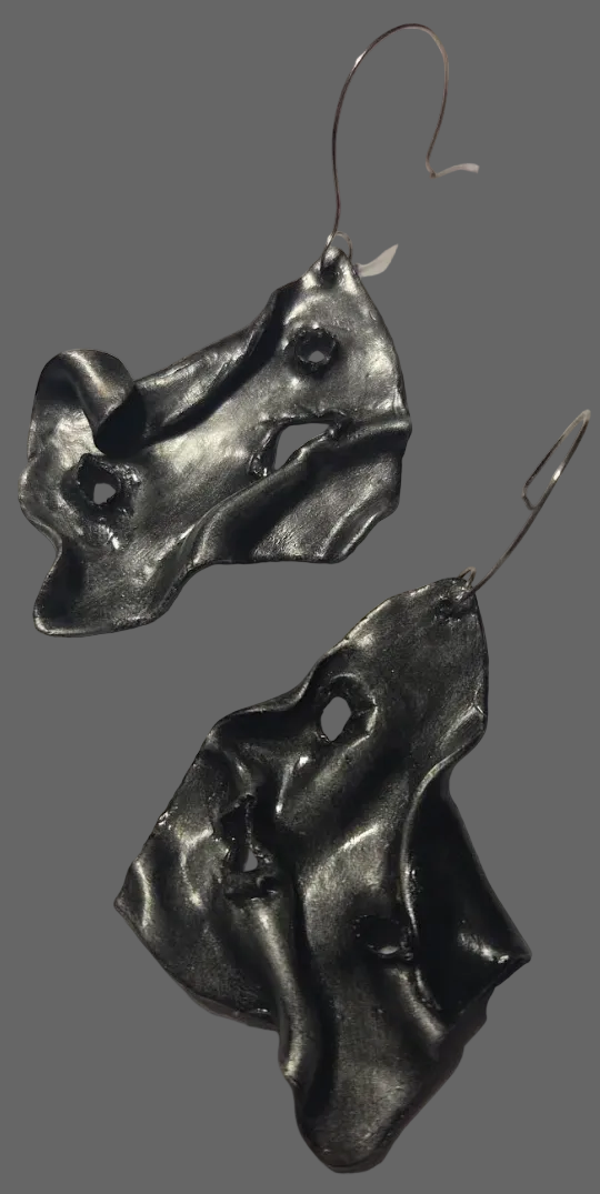 Edgy and Defiant Ripped Street Style Sculpted Pierced Earrings - Fierce