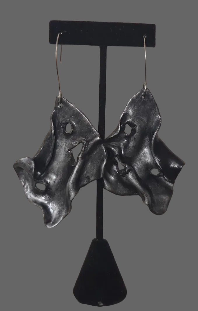 Edgy and Defiant Ripped Street Style Sculpted Pierced Earrings - Fierce