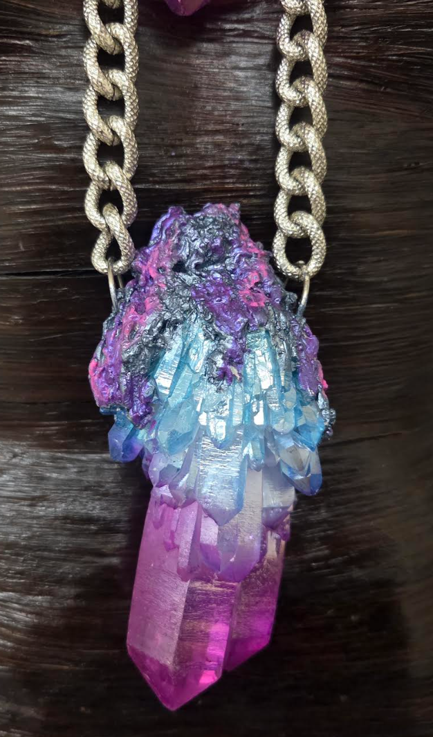 Aura Quartz Gemstone Pendant Set with Bold Textured Chains - Unisex