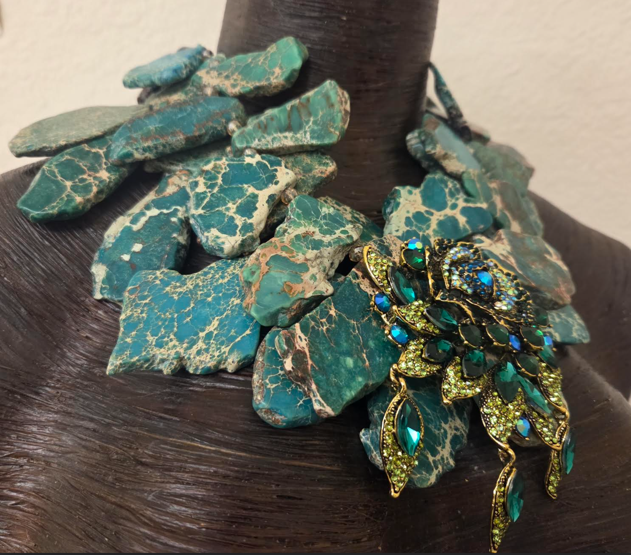 Teal & Beige Resin Slab Necklace - Teal Green Rhinestone Rose Pendant