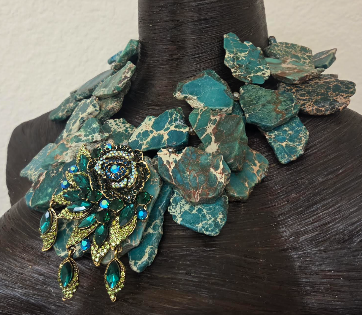 Teal & Beige Resin Slab Necklace - Teal Green Rhinestone Rose Pendant