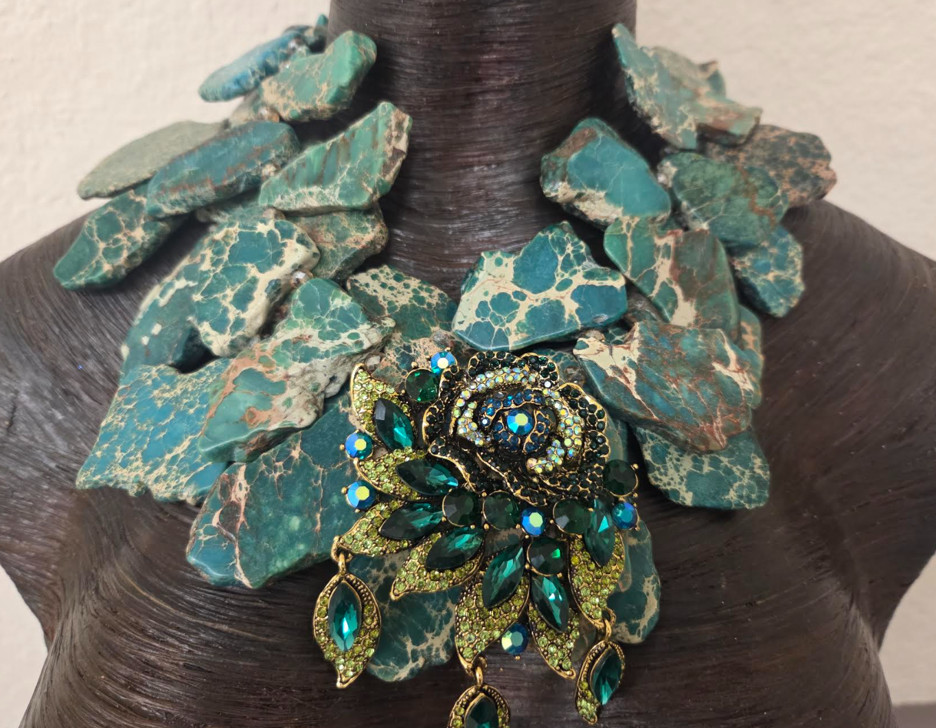 Teal & Beige Resin Slab Necklace - Teal Green Rhinestone Rose Pendant