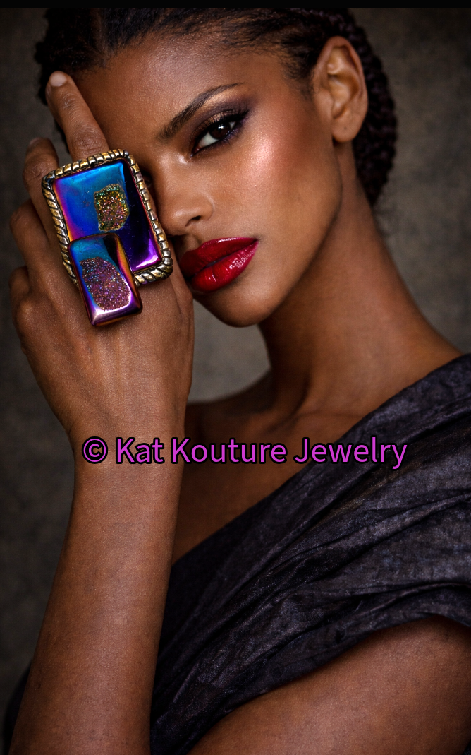 Unisex Blue & Purple Titanium Druzy Sculpted Hand Ring - Flashy