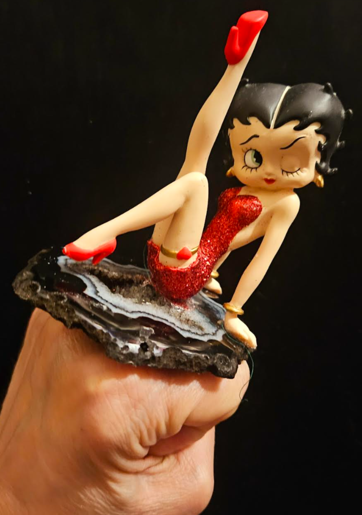 Betty Boop Strike a Pose Adjustable Hand Ring - Whimsical Femme Fatale Doll Statement Ring -  Avant Garde Female Cartoon Figurine Finger Candy - Kat Kouture Jewelry