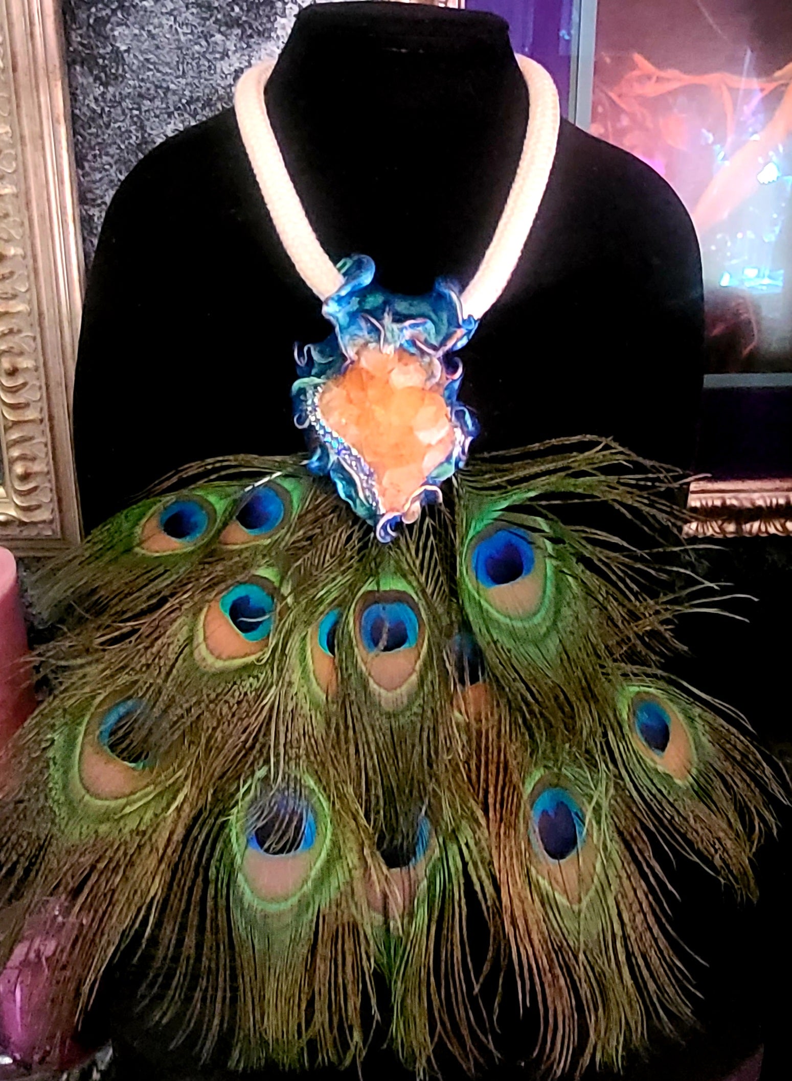 Amazon.com: Dandelion Peacock Feather Necklace， Peacock Feather Pendant ，Peacock  Necklace ，Glass Dome: Clothing, Shoes & Jewelry